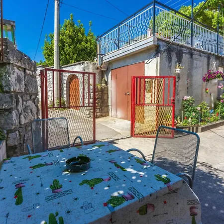 Casa vacanze In 43091 Grižane