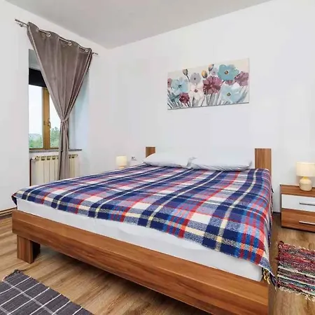 Feriehus In 43091 Grižane
